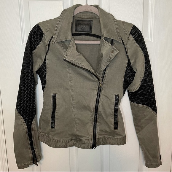 Blank NYC Cargo Moto Biker Jacket with Vegan Leather Panels XS - Picture 8 of 9
